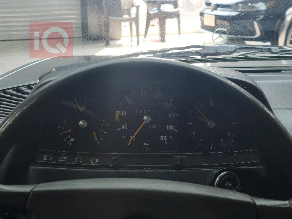 مرسيدس بنز E-Class